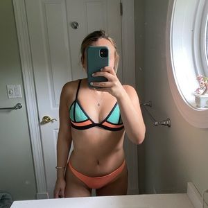 Triangl Bikini